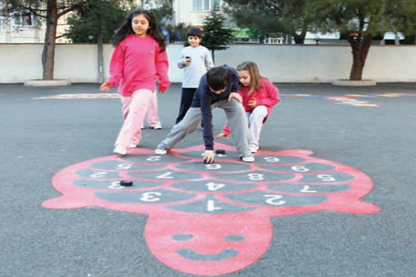 once cocuklar harekete gececek