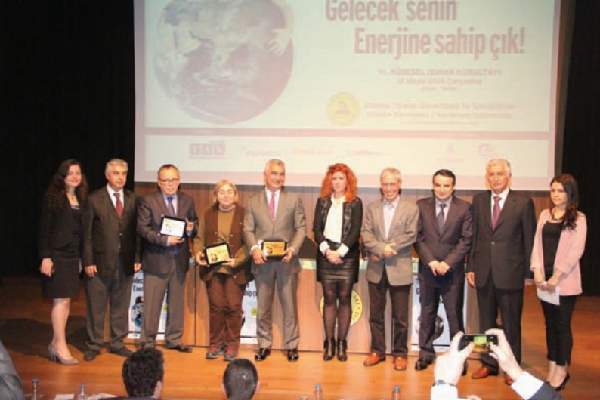 ekonomi gazetecileri derneginin vi kuresel isinma kurultayi paydaslari bulusturdu