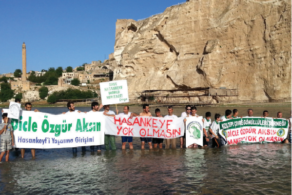 ozgur nehirler icin buyuk atlama