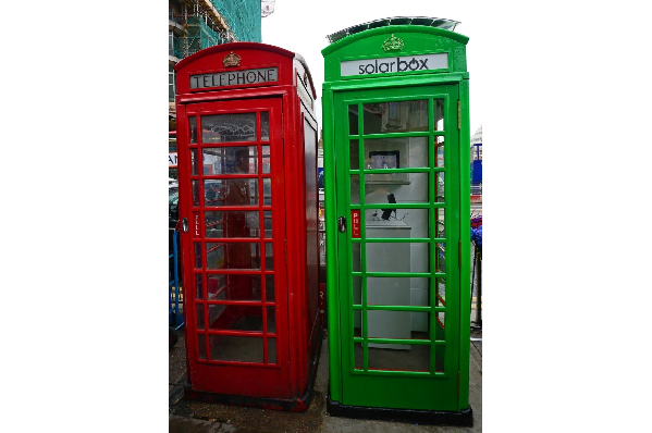 londrada yesil telefon kulubeleri